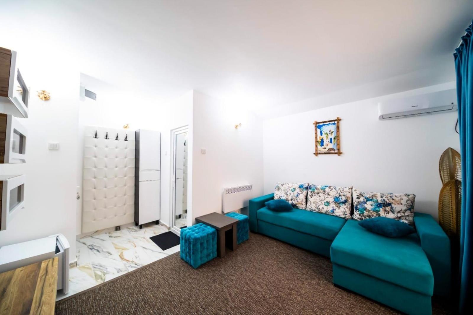 Danube Home Ostrovu Corbului Dış mekan fotoğraf